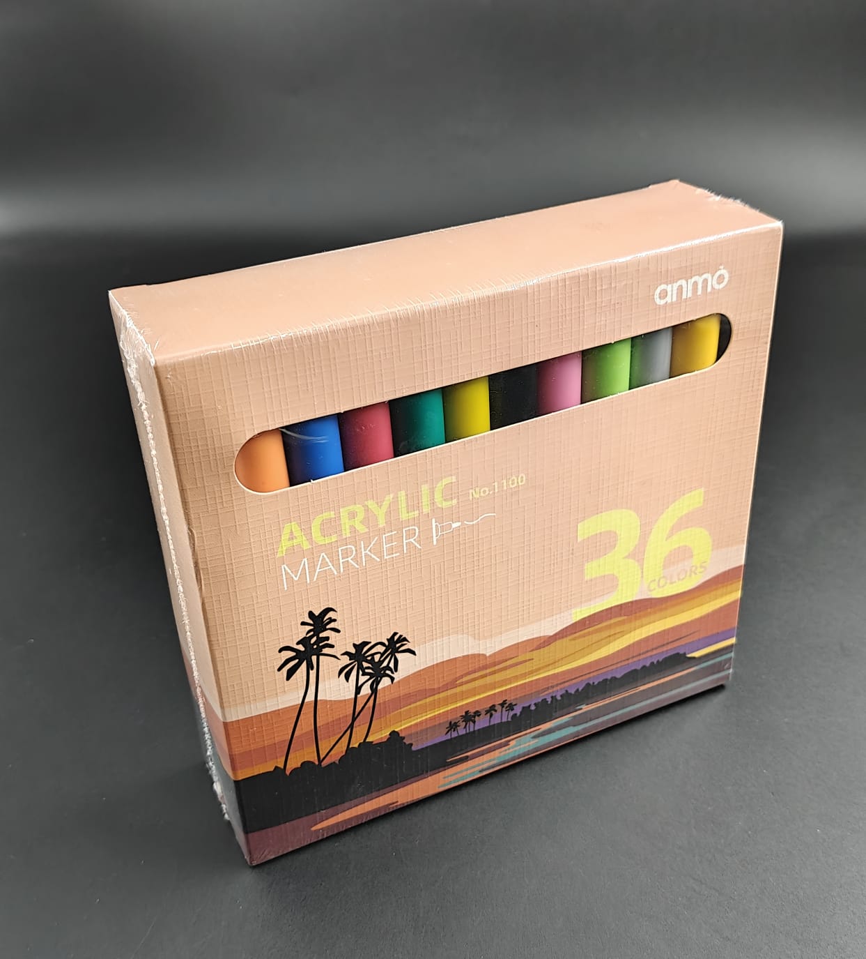ACRYLIC MARKER - 36 COLOURS