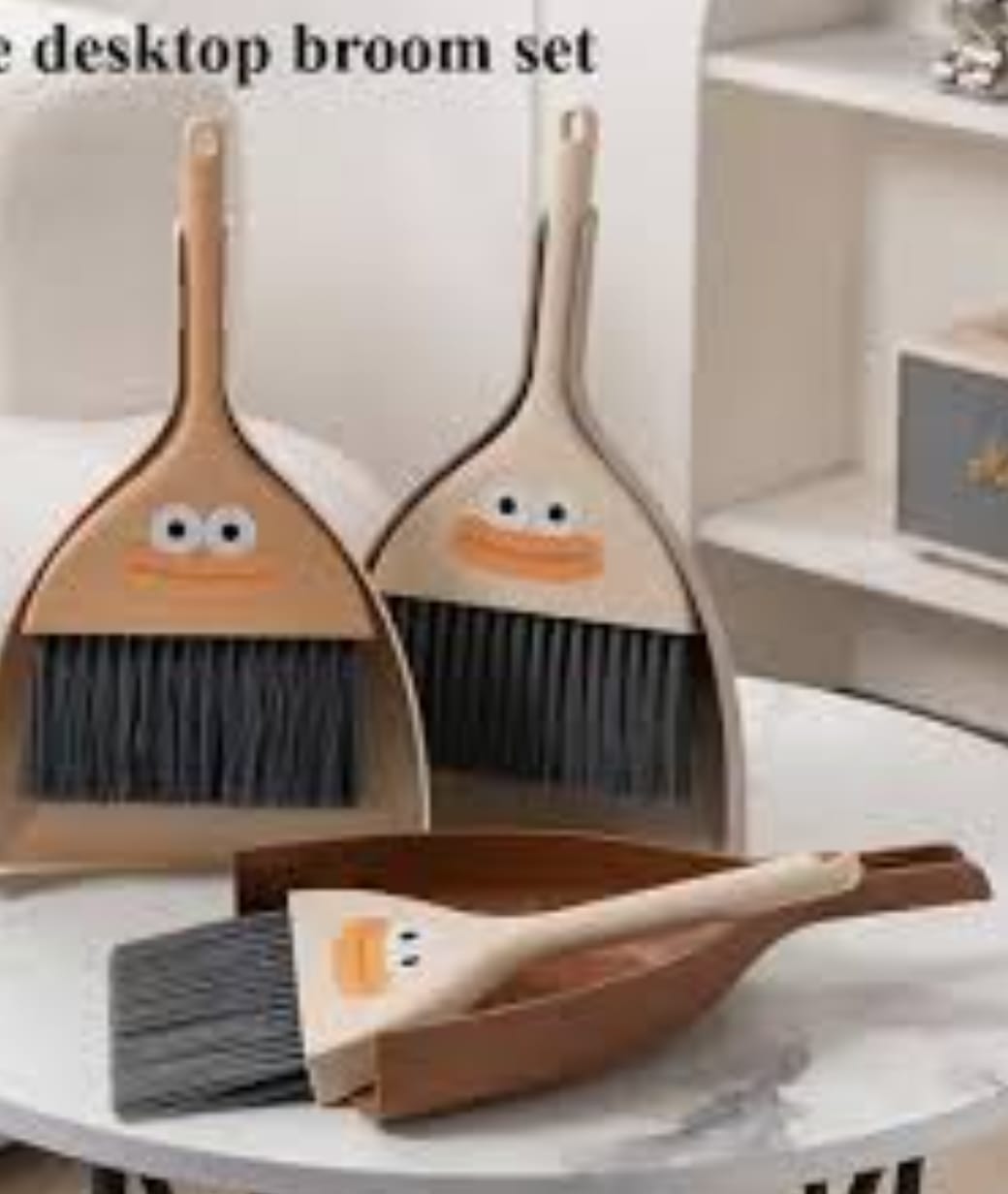EMMA DUSTPAN W/BRUSH