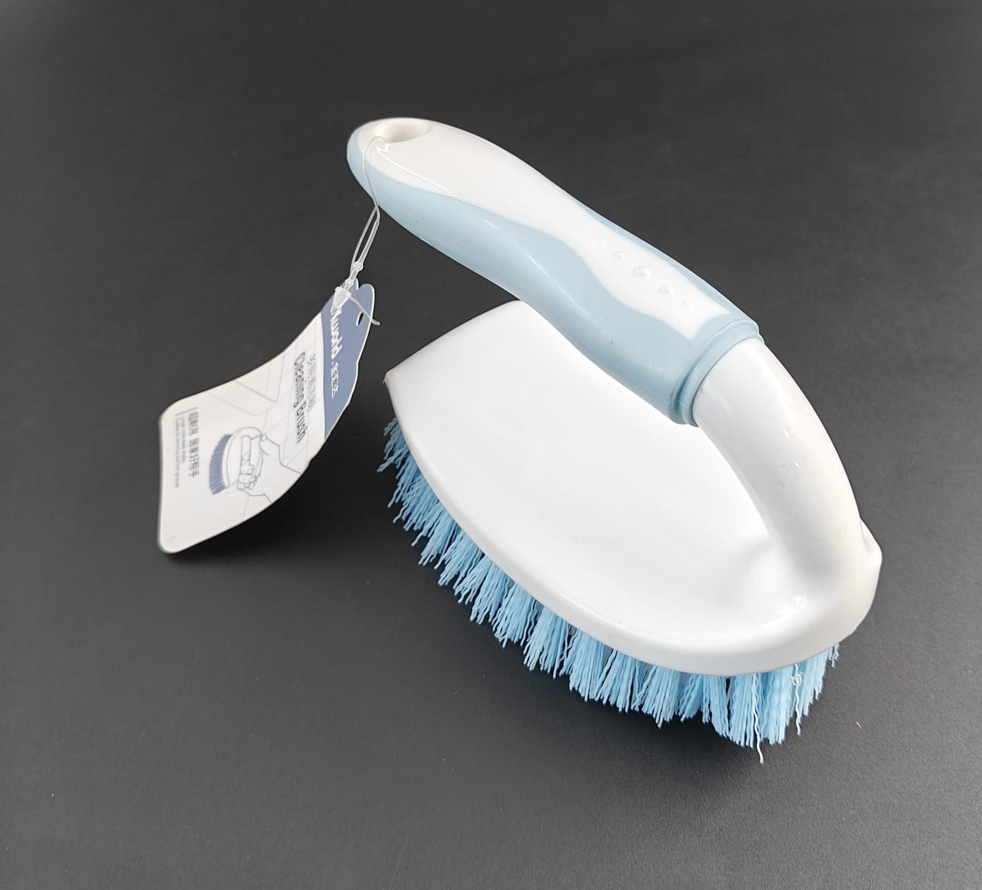 FLOOR SCRUBBER 8586