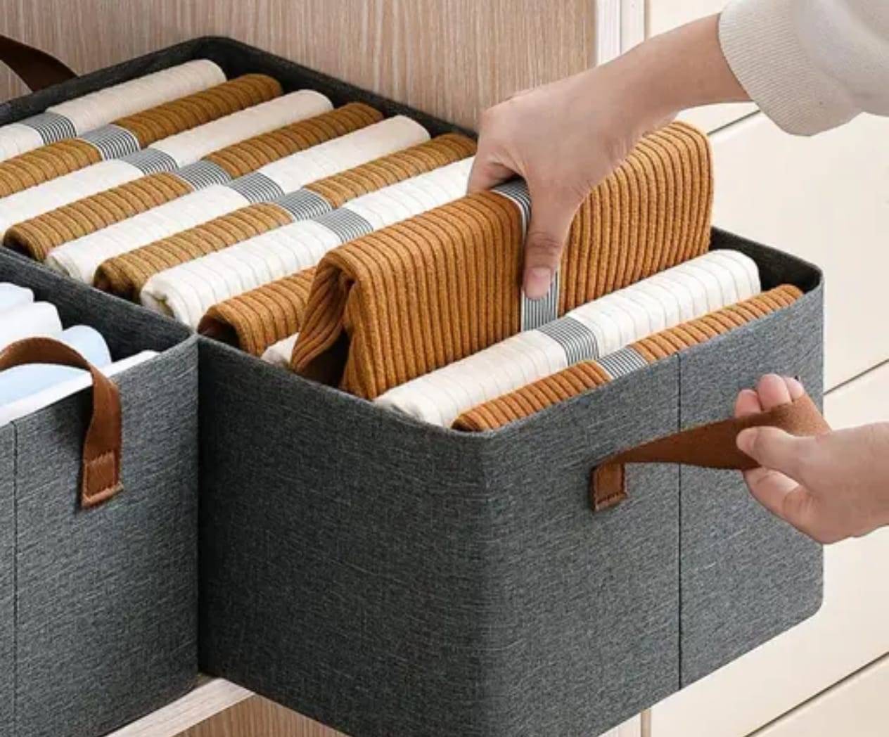 SHIRT ORGANISER