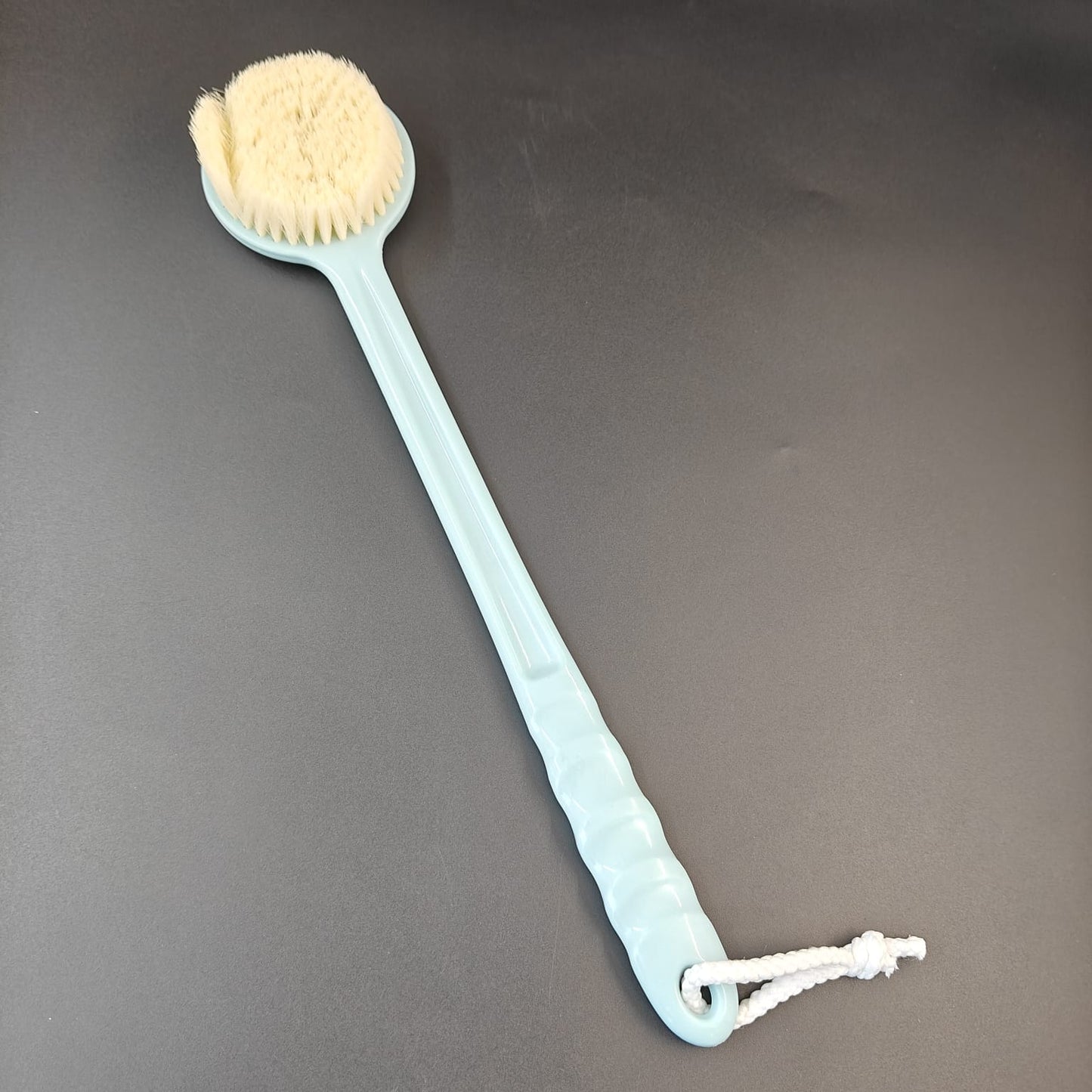 BATH BODY BRUSH