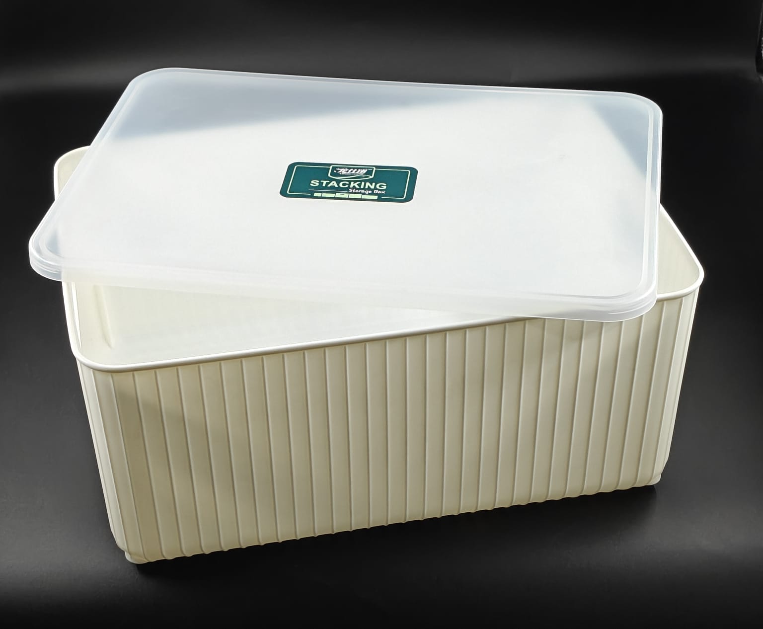 STORAGE BOX WITH LID - 3354