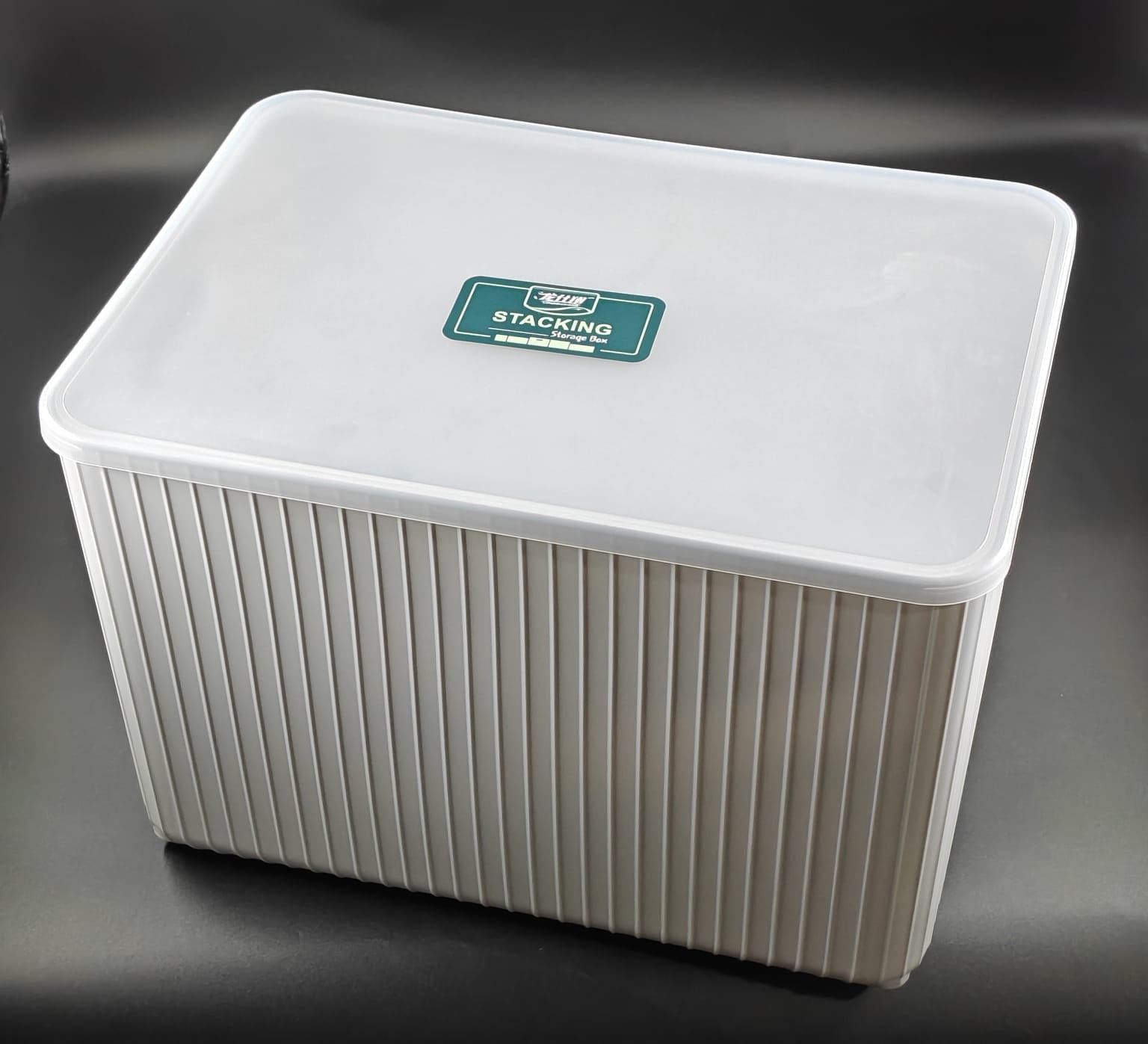 STORAGE BOX WITH LID - 3355