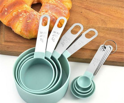 MEASURING CUP N SPOONS