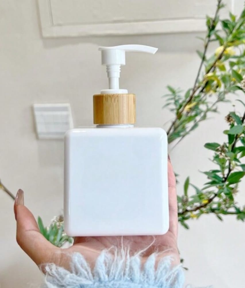LOTION DISPENSER HQ