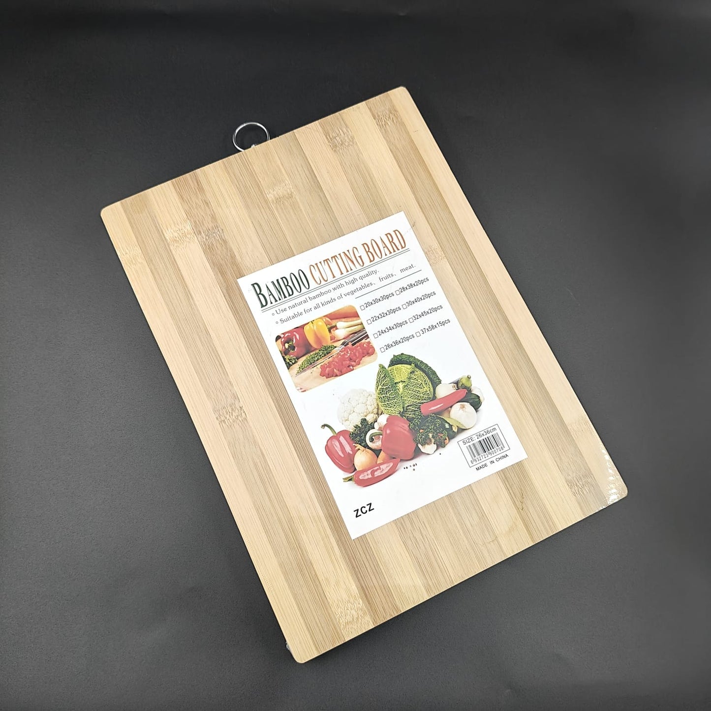 WOODEN CUTTING BOARD