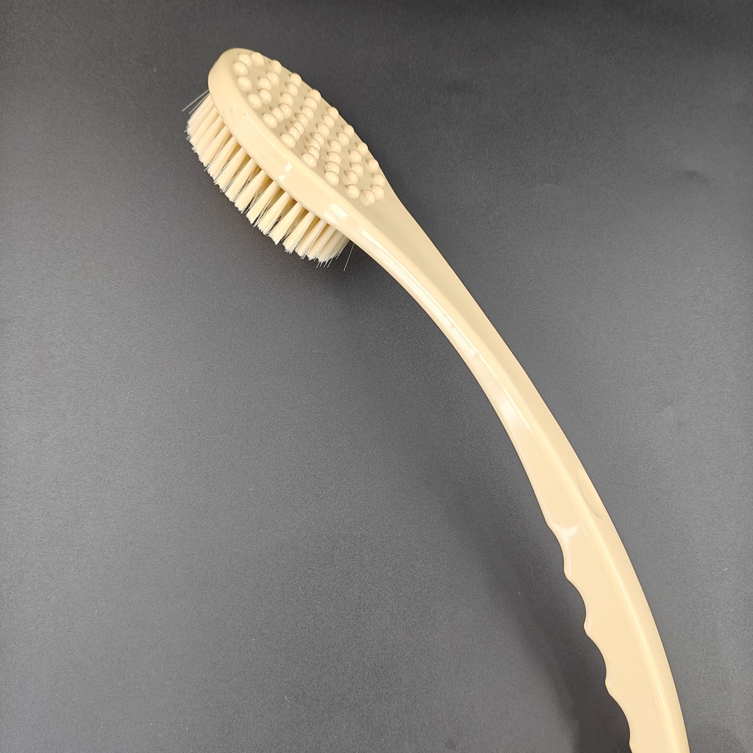 SHOGOLE SHOWER BRUSH